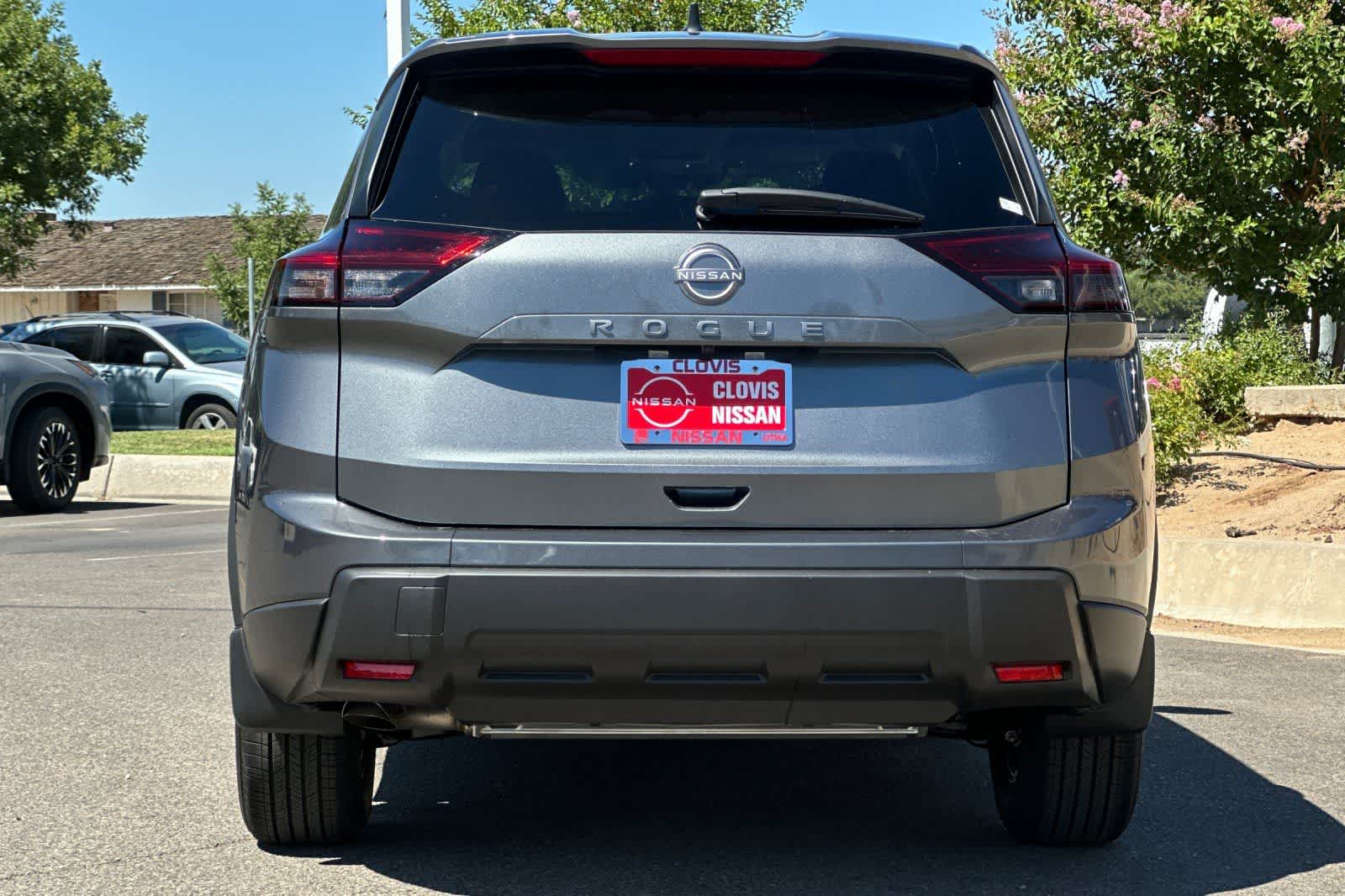 Thumbnail: 2026 Nissan Rogue - 8