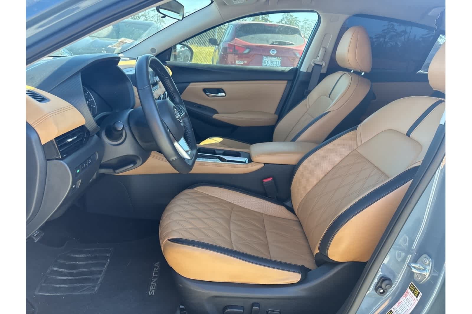 Thumbnail: 2025 Nissan Sentra - 12