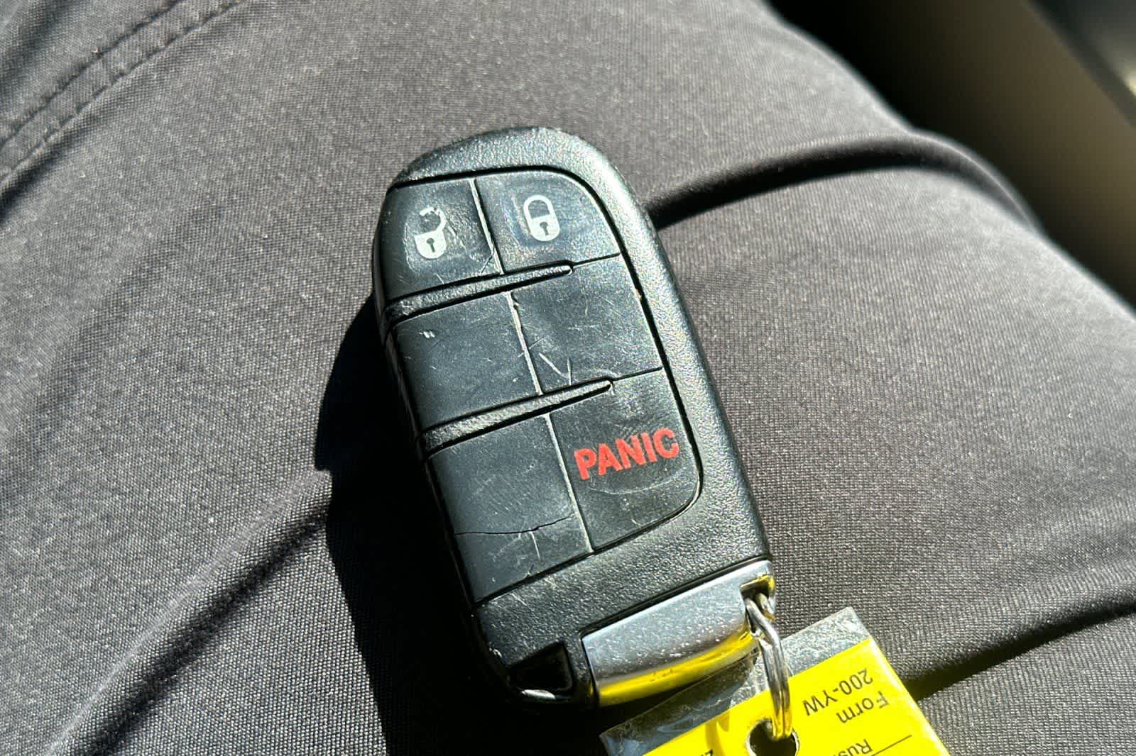 Thumbnail: 2015 Dodge Journey - 26