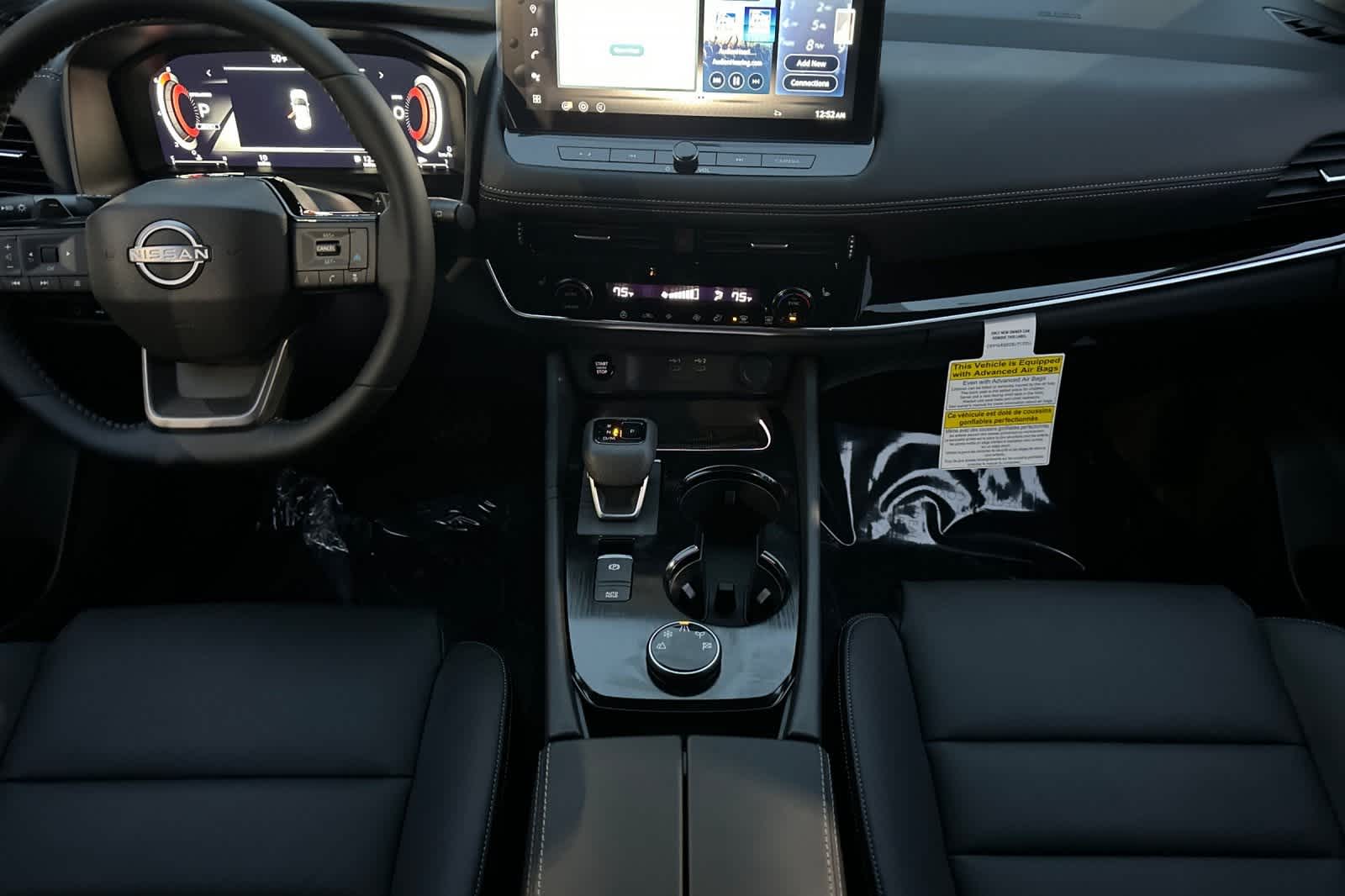 Thumbnail: 2025 Nissan Rogue - 4