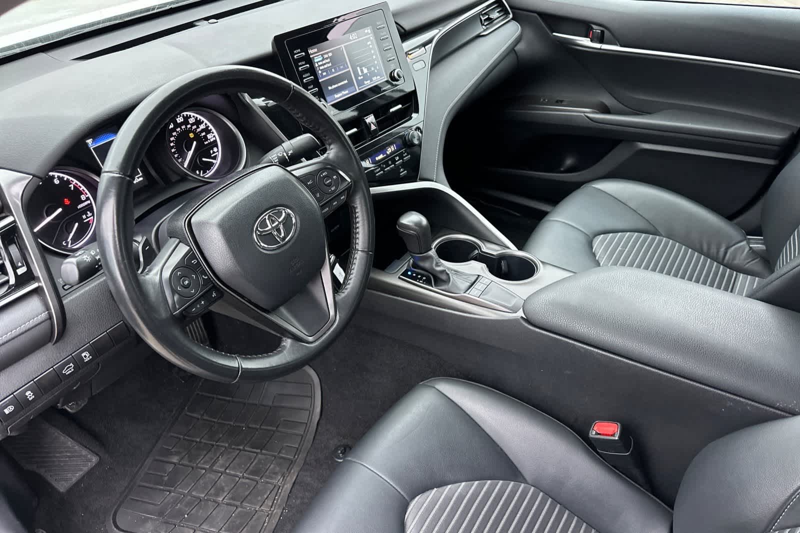 Thumbnail: 2024 Toyota Camry - 12