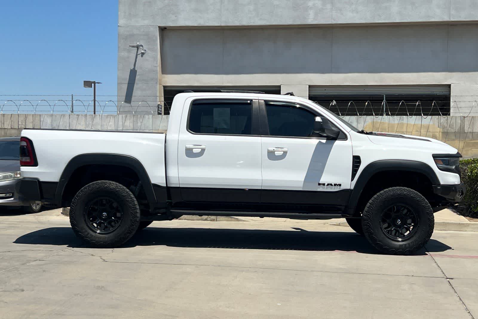 Thumbnail: 2022 RAM 1500 - 9