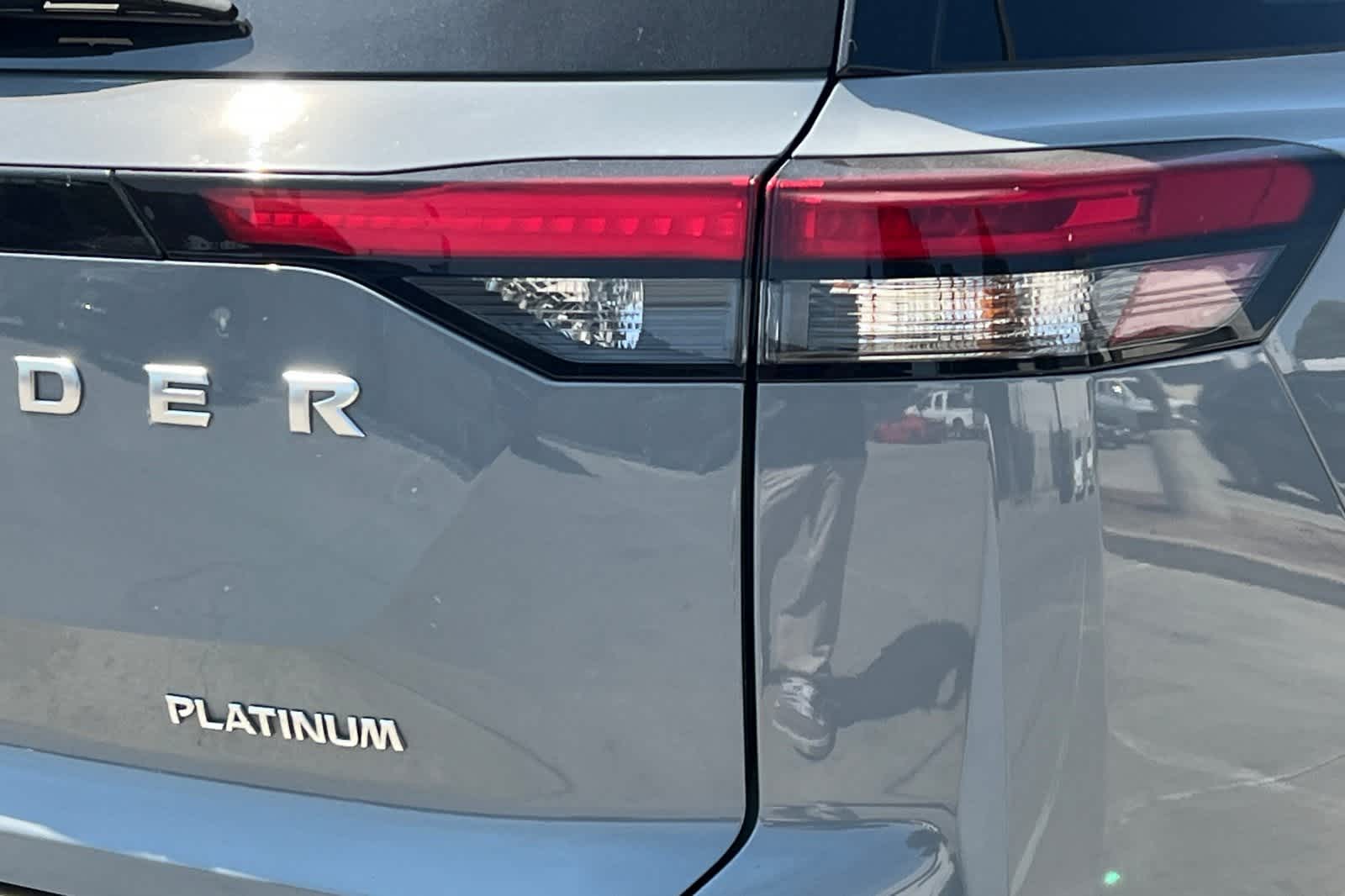 Thumbnail: 2022 Nissan Pathfinder - 13