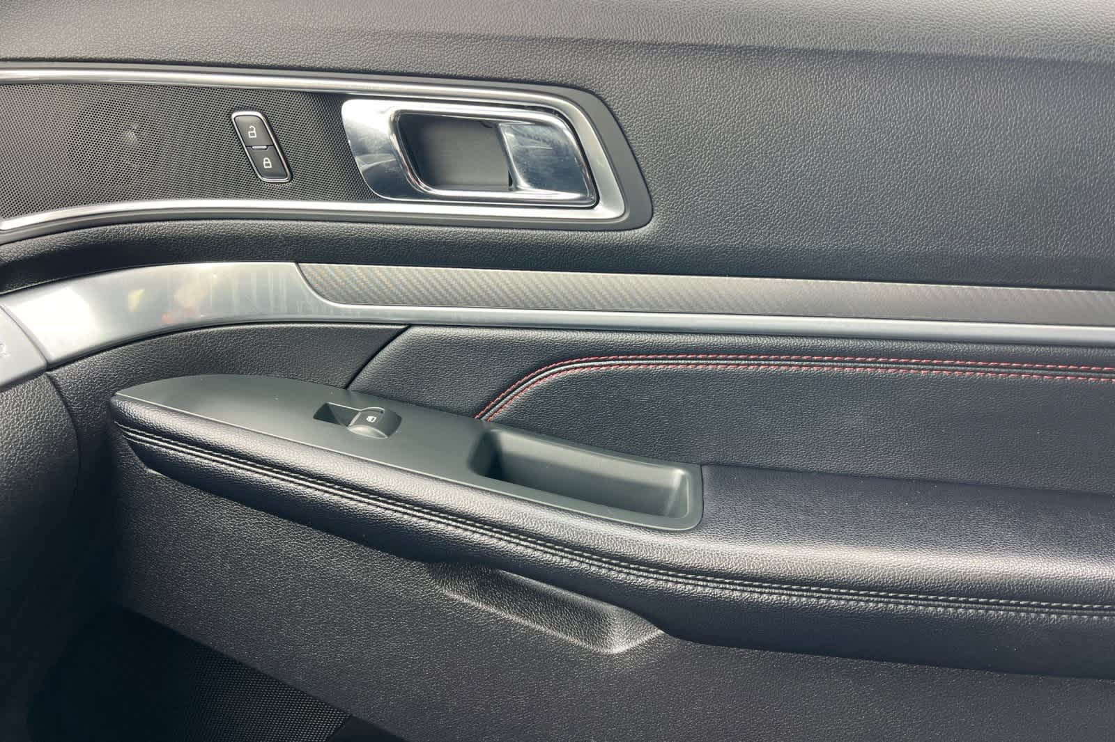 Thumbnail: 2018 Ford Explorer - 22