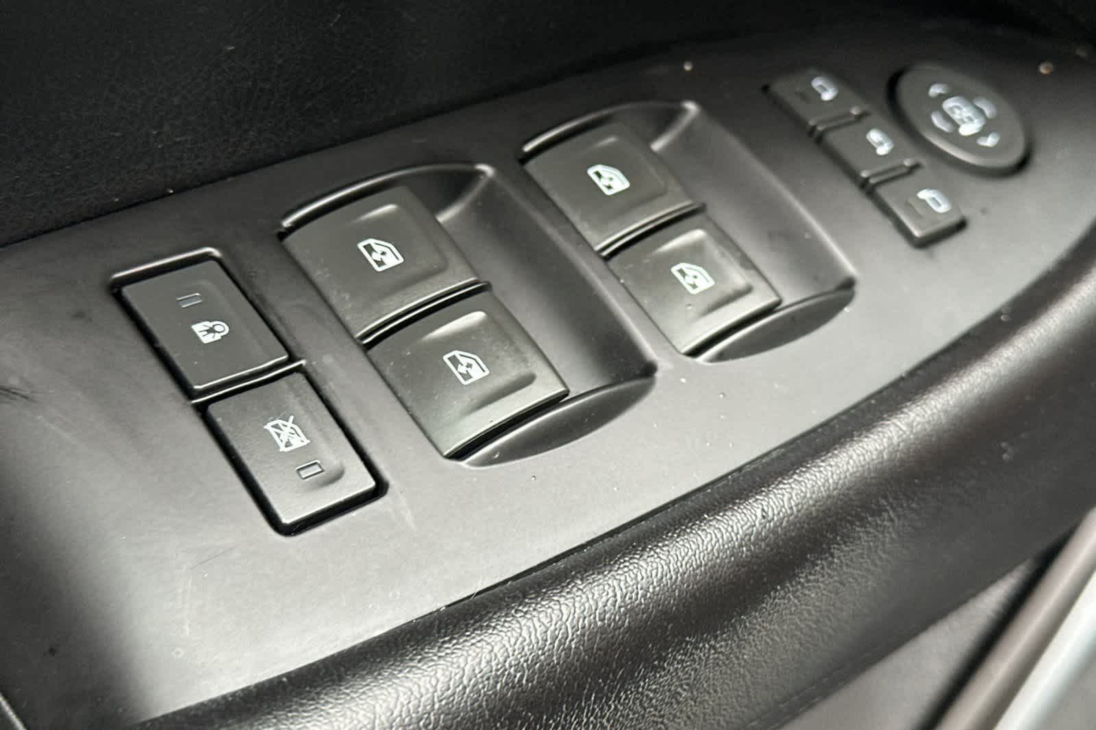 Thumbnail: 2018 Cadillac Escalade - 14