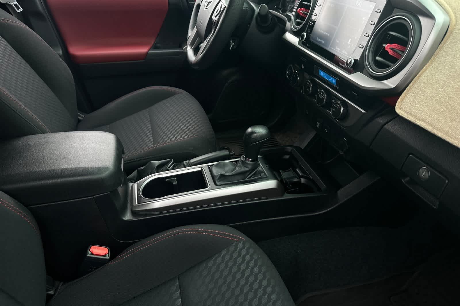 Thumbnail: 2023 Toyota Tacoma - 16