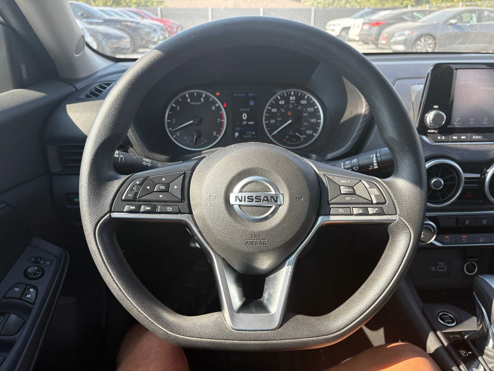 Thumbnail: 2022 Nissan Sentra - 22