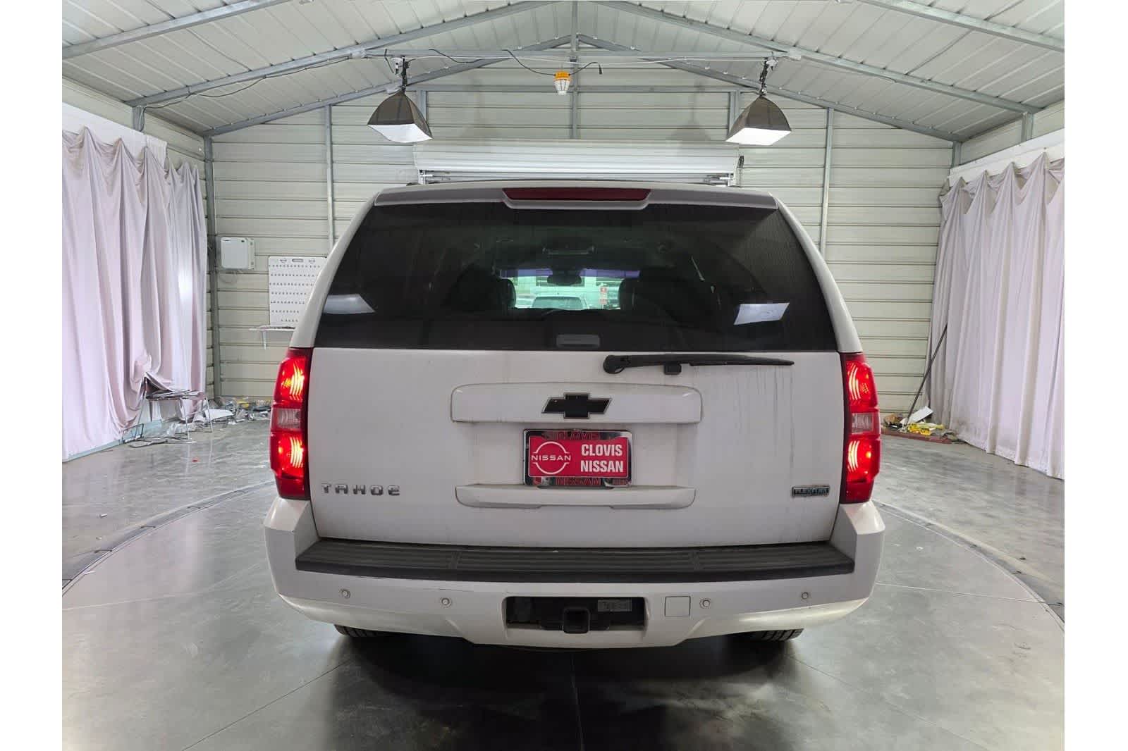 Thumbnail: 2010 Chevrolet Tahoe - 9