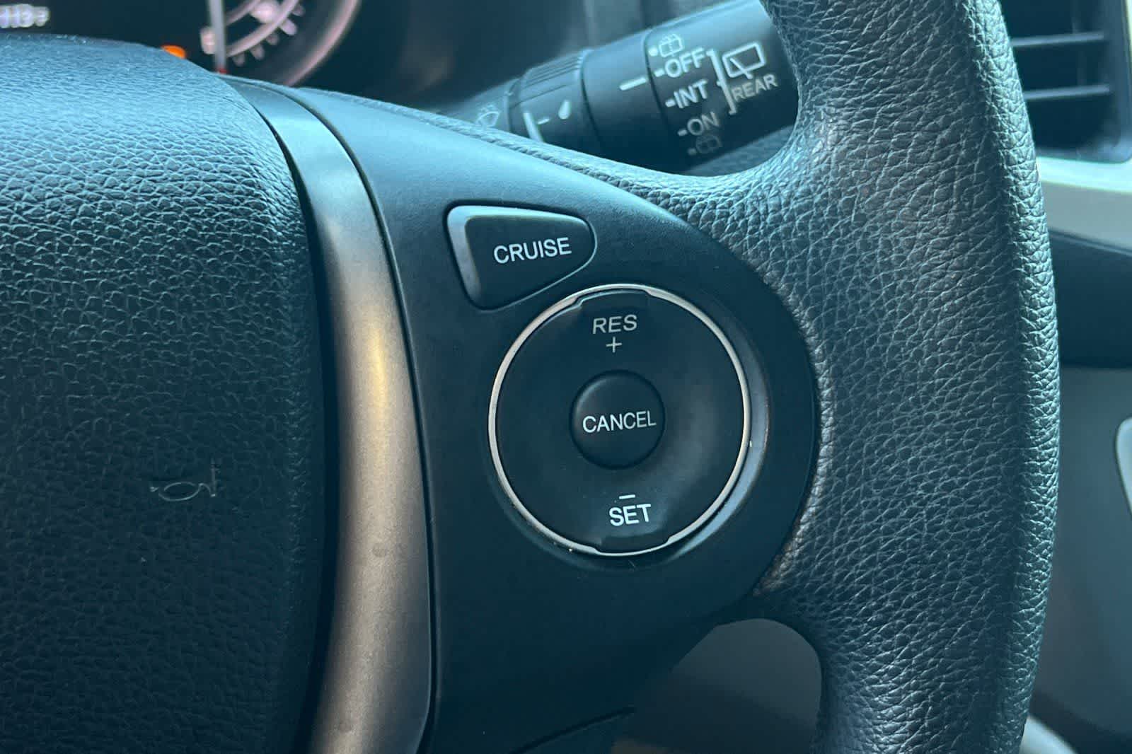 Thumbnail: 2016 Honda Pilot - 31