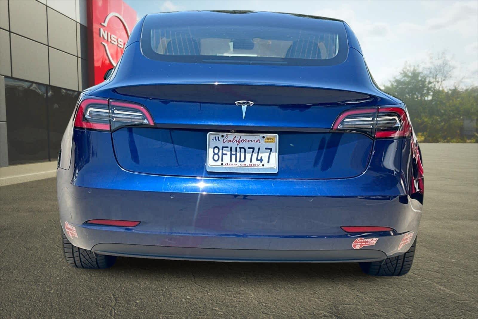 Thumbnail: 2018 Tesla Model 3 - 8