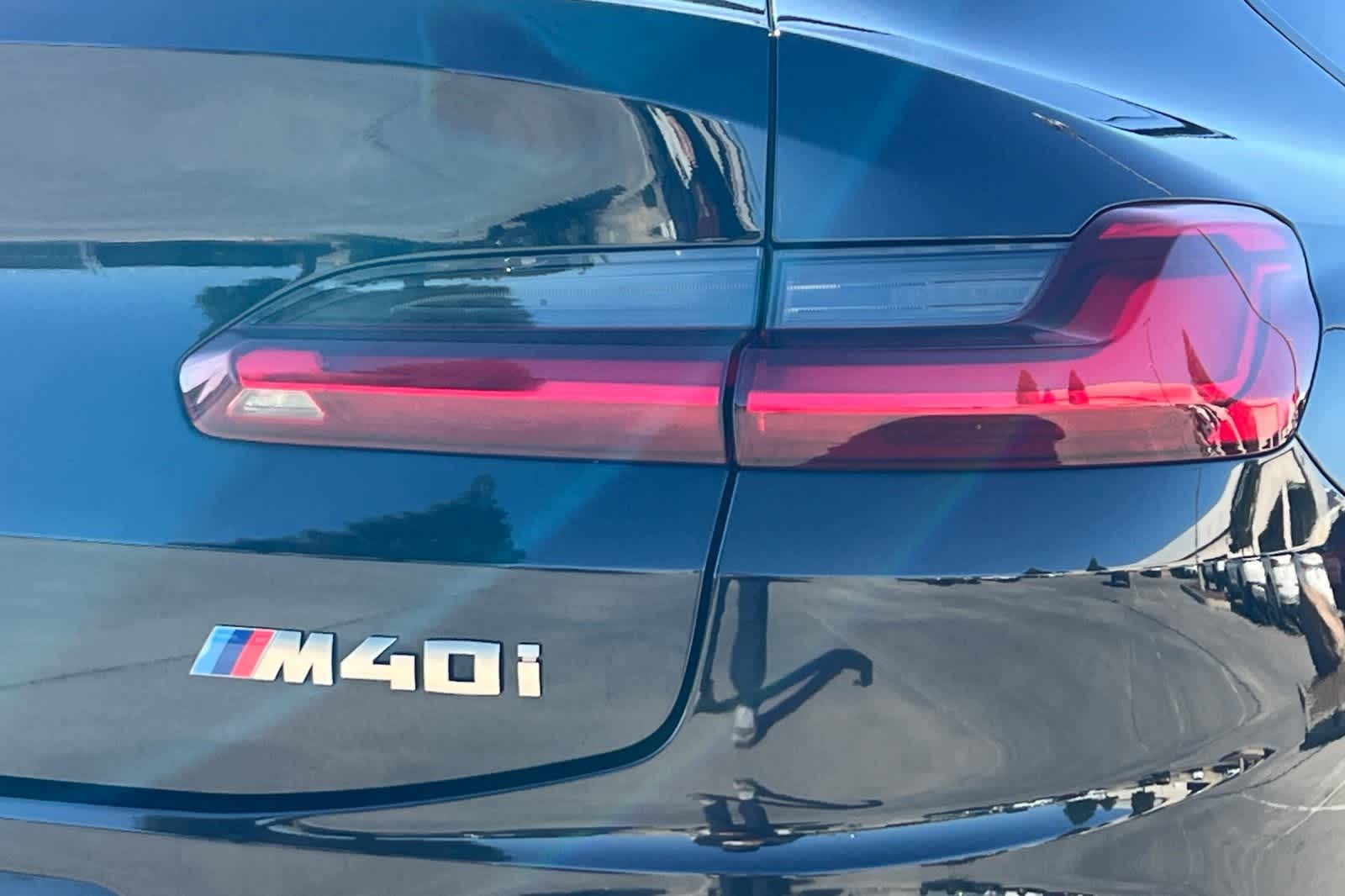 Thumbnail: 2021 BMW X4 - 17