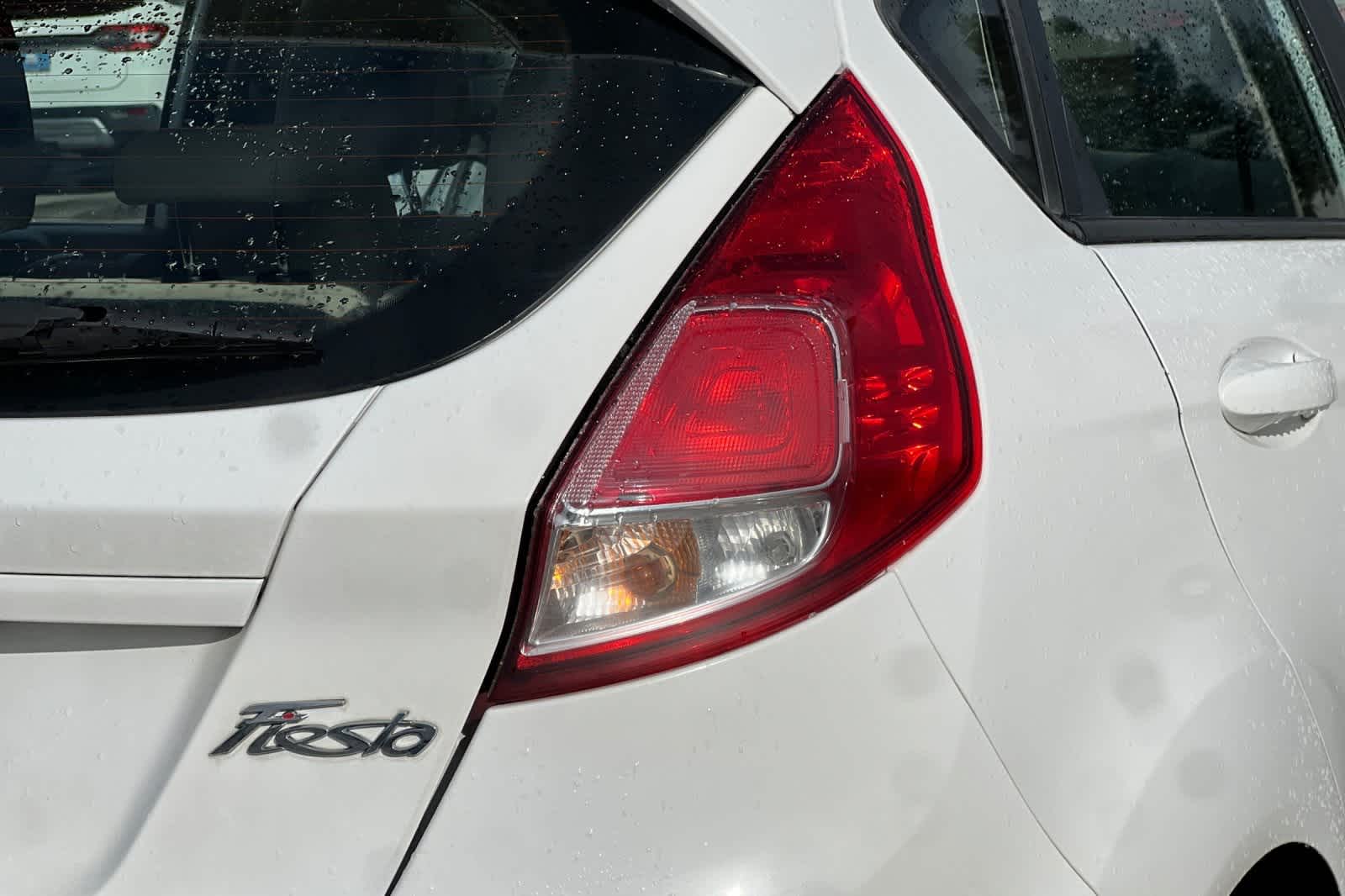 Thumbnail: 2018 Ford Fiesta - 32