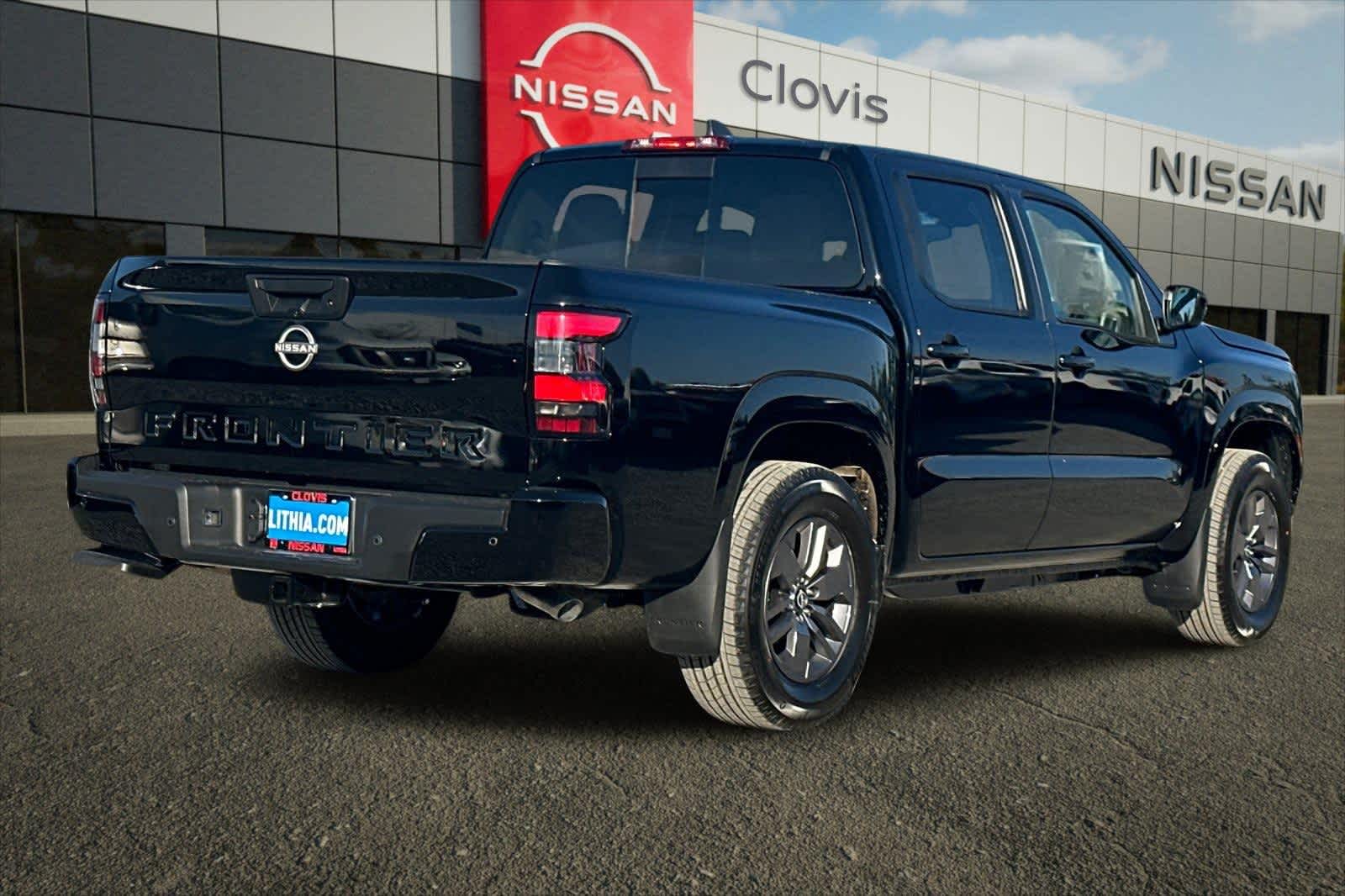 Thumbnail: 2026 Nissan Frontier - 3