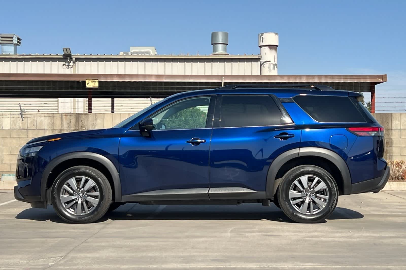 Thumbnail: 2025 Nissan Pathfinder - 6