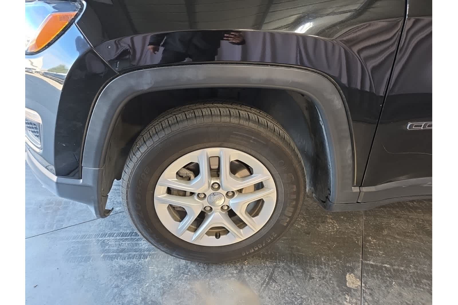 Thumbnail: 2021 Jeep Compass - 3