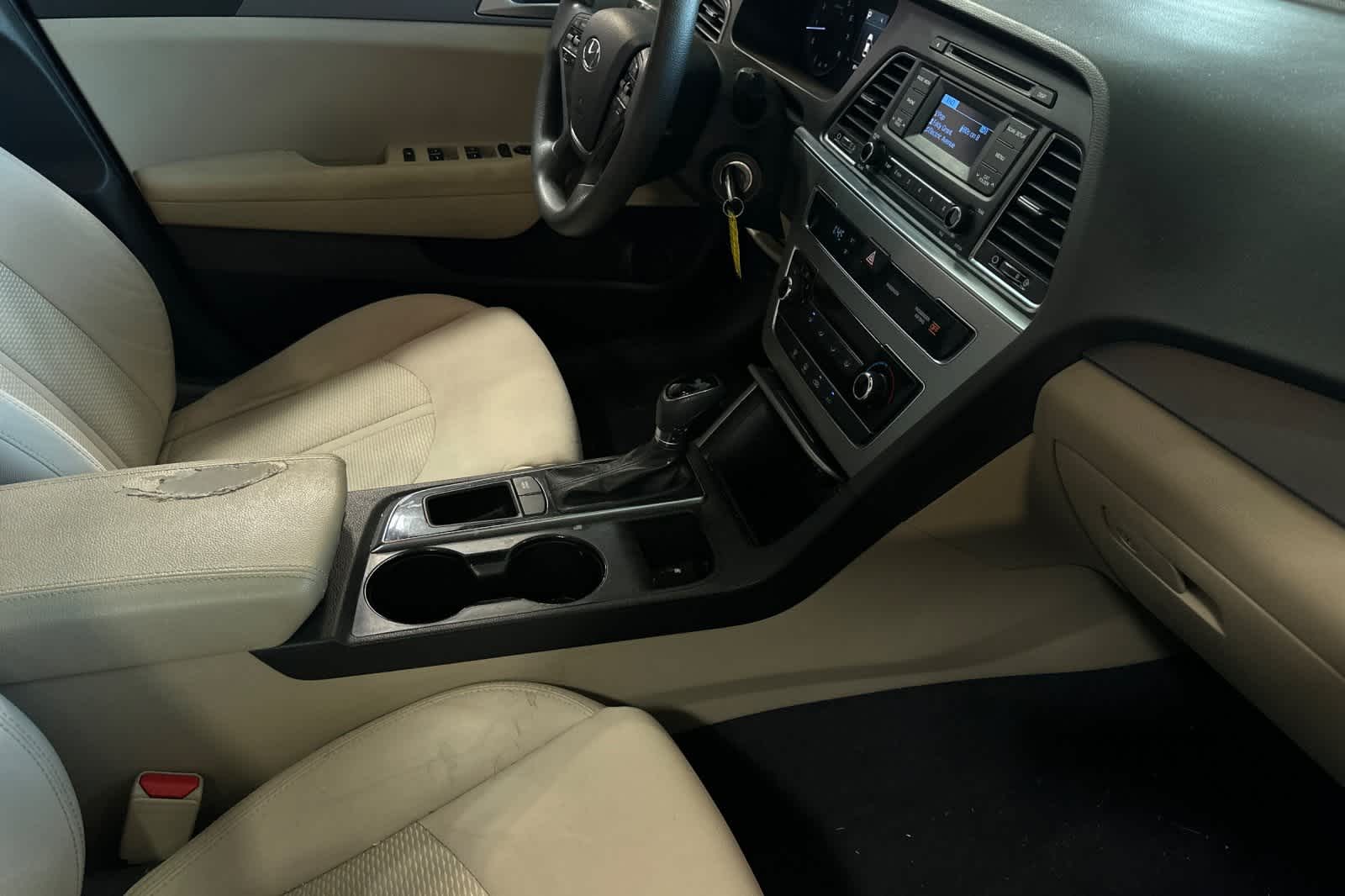 Thumbnail: 2015 Hyundai Sonata - 18