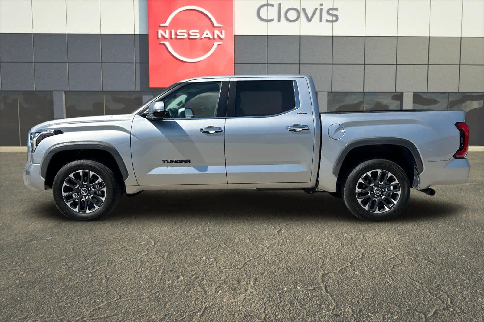 Thumbnail: 2024 Toyota Tundra - 6