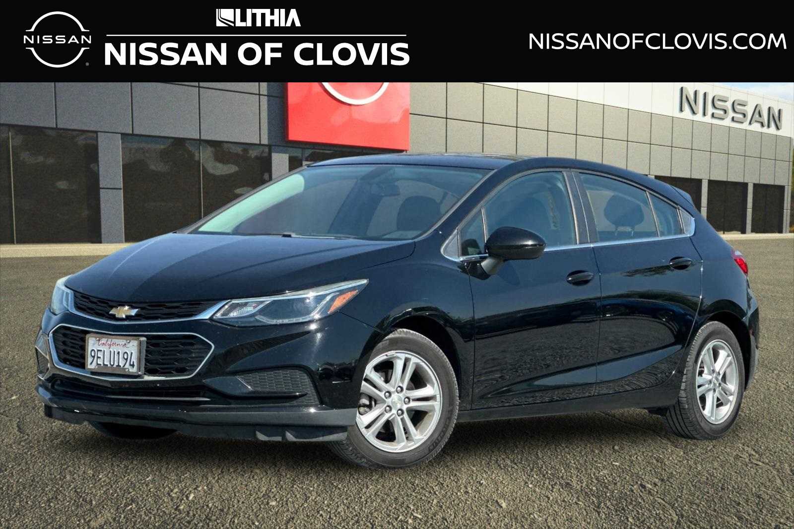 Thumbnail: 2017 Chevrolet Cruze - 1