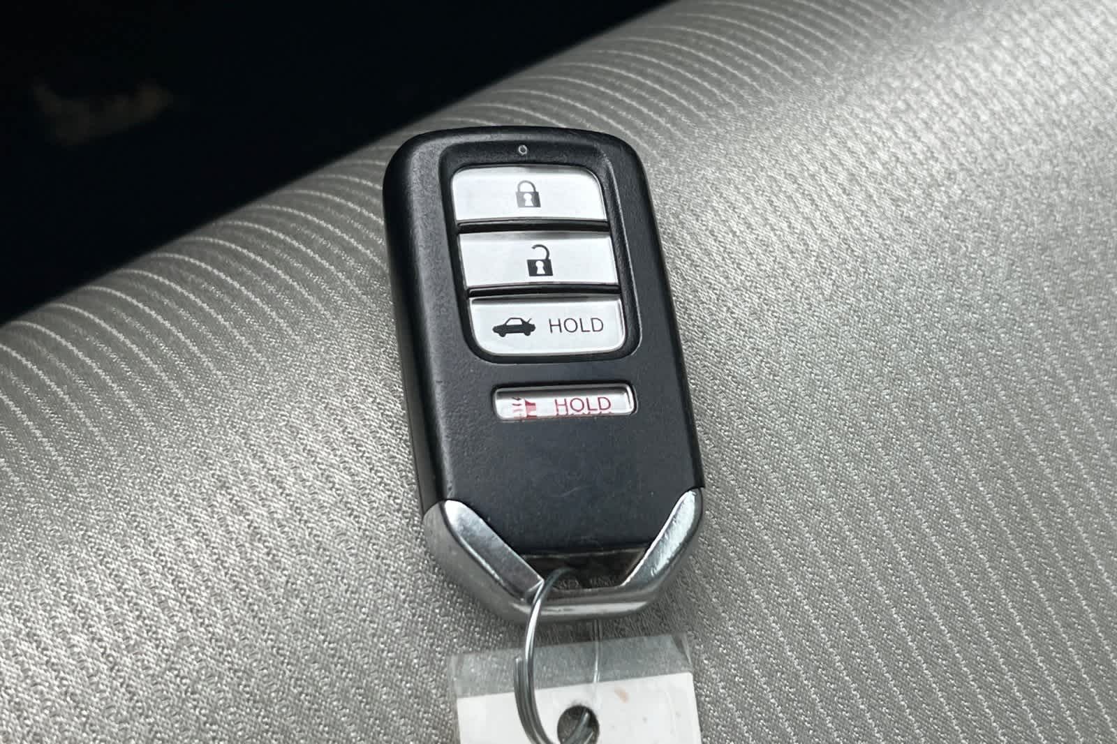 Thumbnail: 2018 Honda Accord - 21