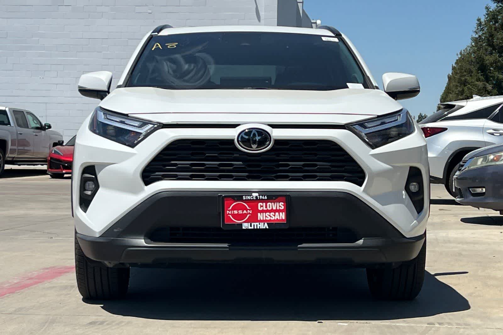Thumbnail: 2023 Toyota RAV4 - 11