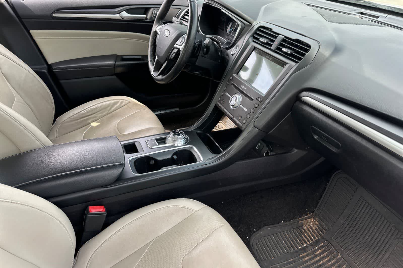 Thumbnail: 2018 Ford Fusion - 17