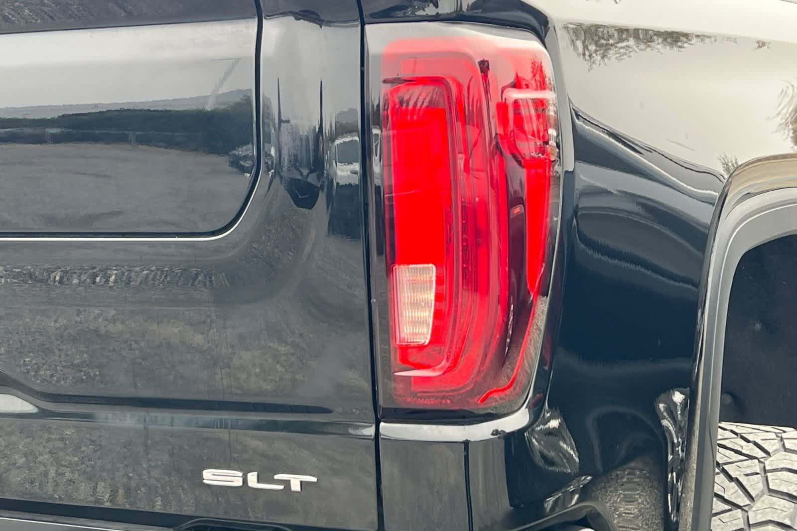 Thumbnail: 2022 GMC Sierra 1500 - 17