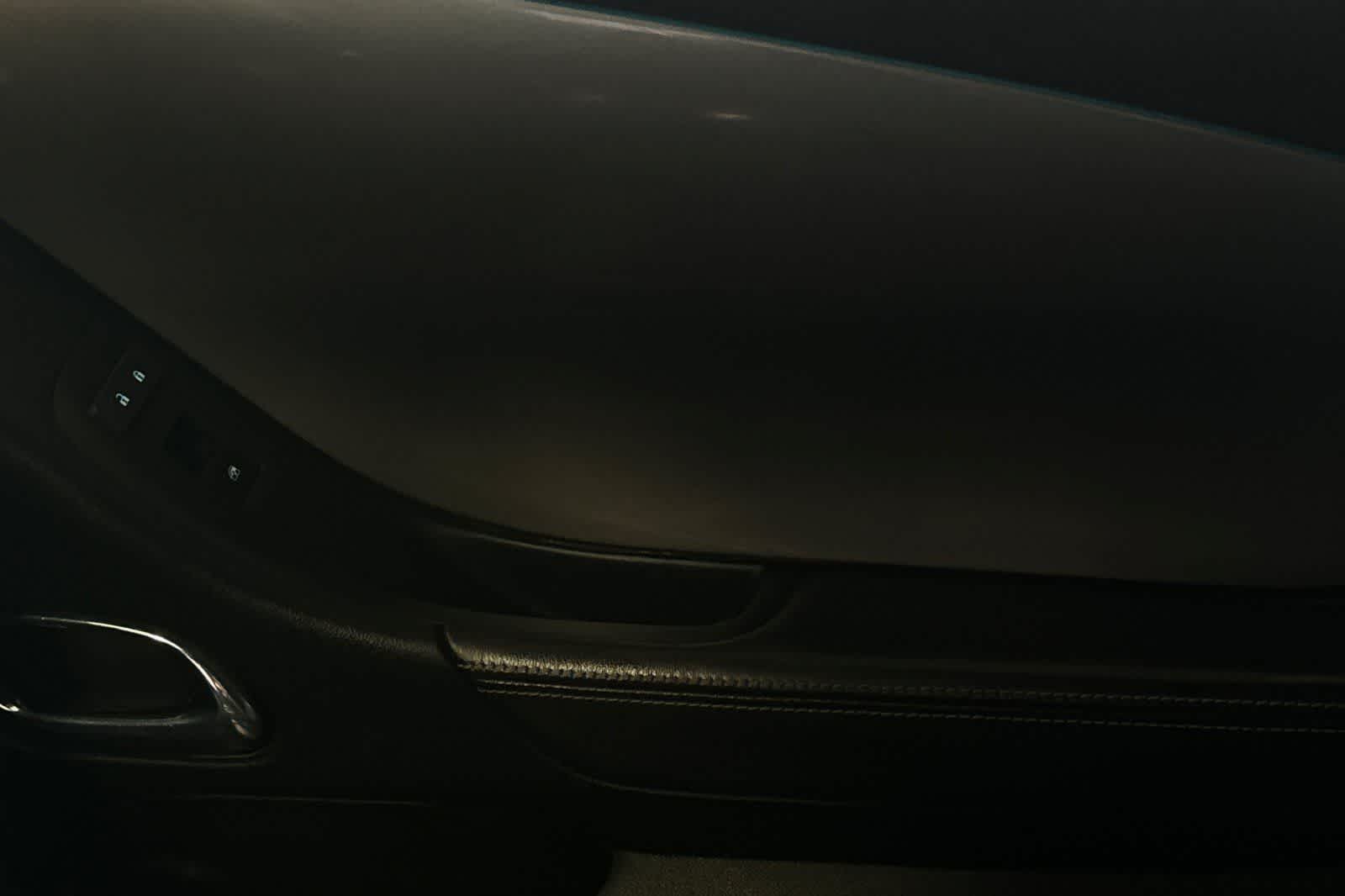 Thumbnail: 2014 Chevrolet Camaro - 19