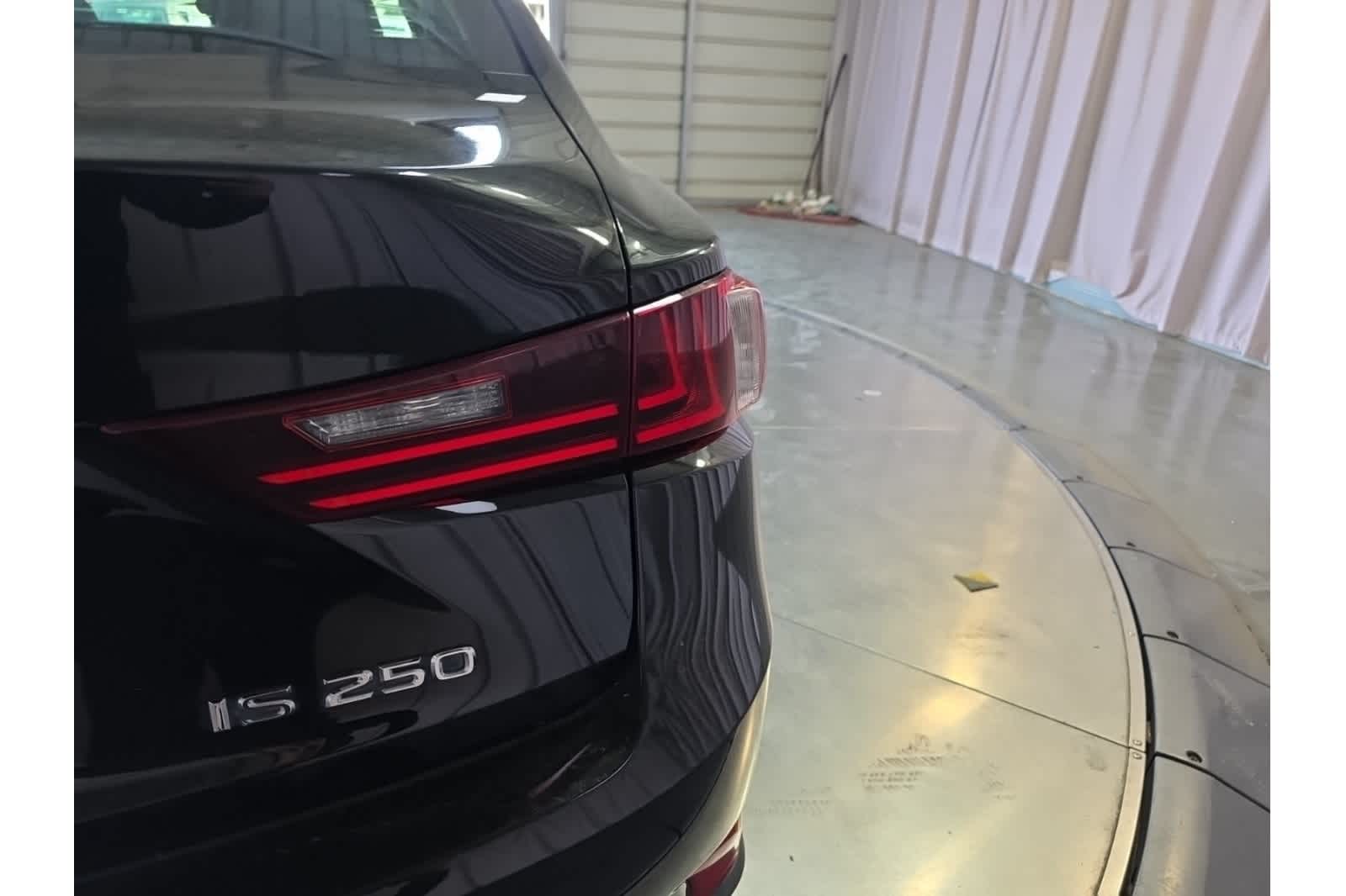 Thumbnail: 2014 Lexus IS - 6