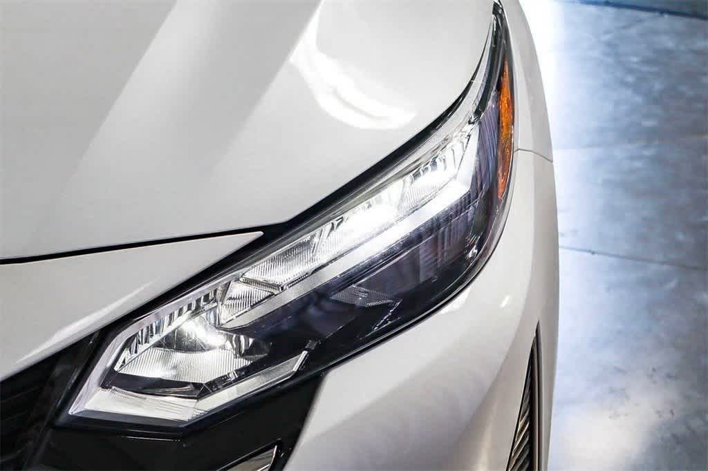 Thumbnail: 2025 Nissan Sentra - 11