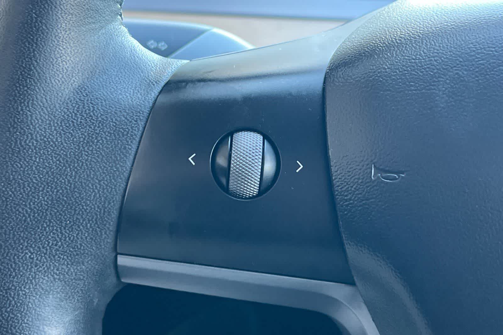 Thumbnail: 2022 Tesla Model 3 - 30