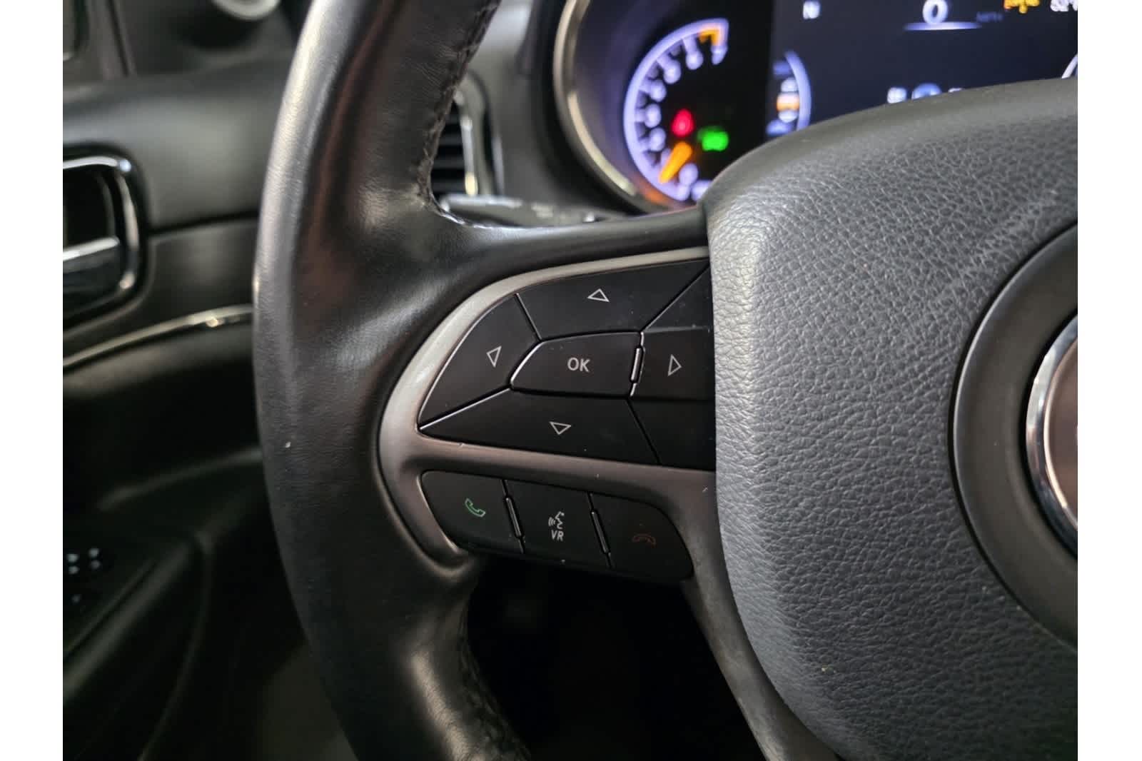 Thumbnail: 2020 Jeep Grand Cherokee - 27