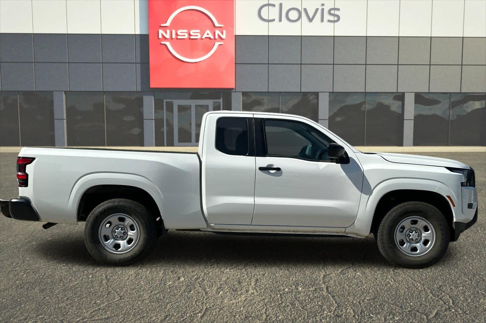 Thumbnail: 2023 Nissan Frontier - 9