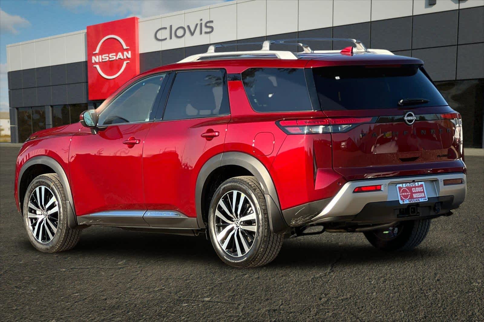 Thumbnail: 2025 Nissan Pathfinder - 6