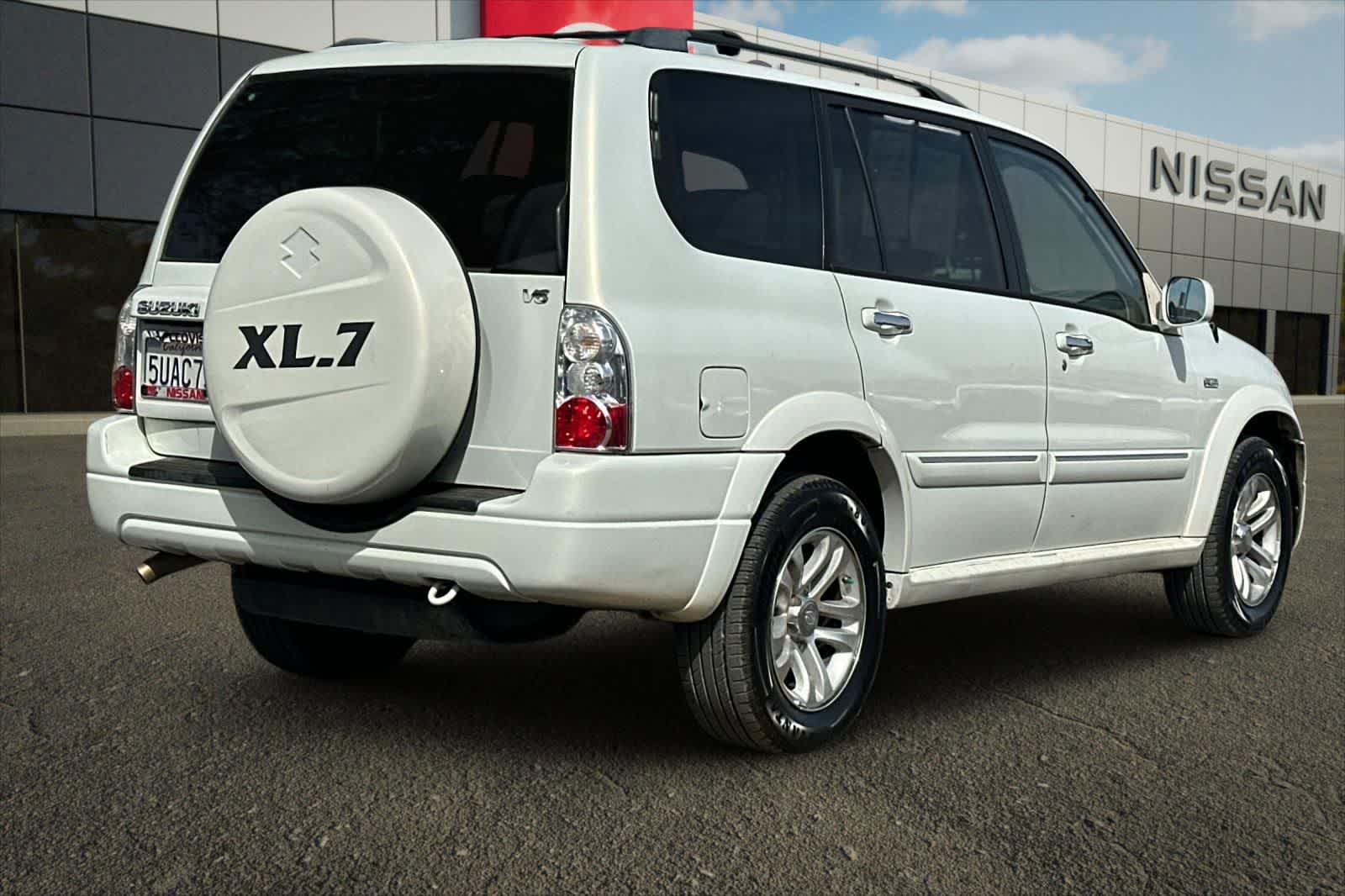 Thumbnail: 2006 Suzuki XL-7 - 3
