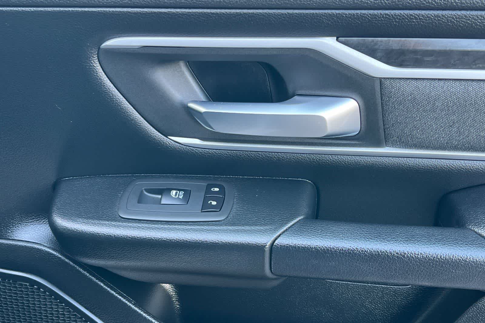 Thumbnail: 2020 RAM 1500 - 19