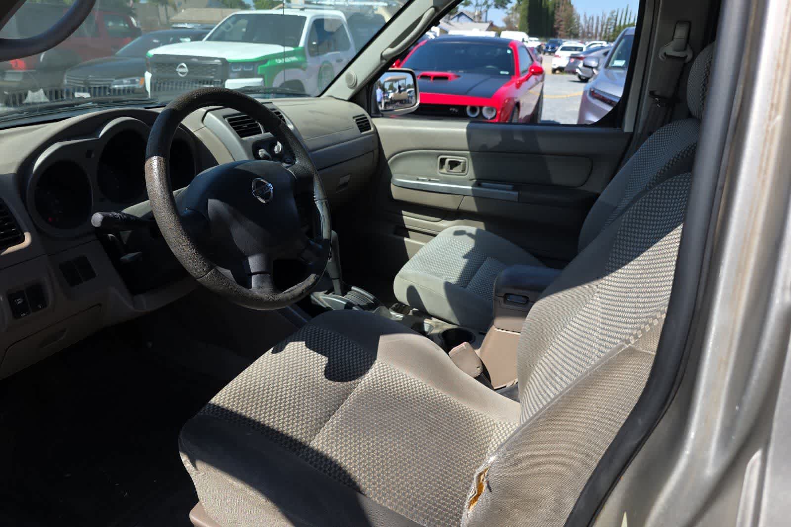 Thumbnail: 2002 Nissan Frontier - 14