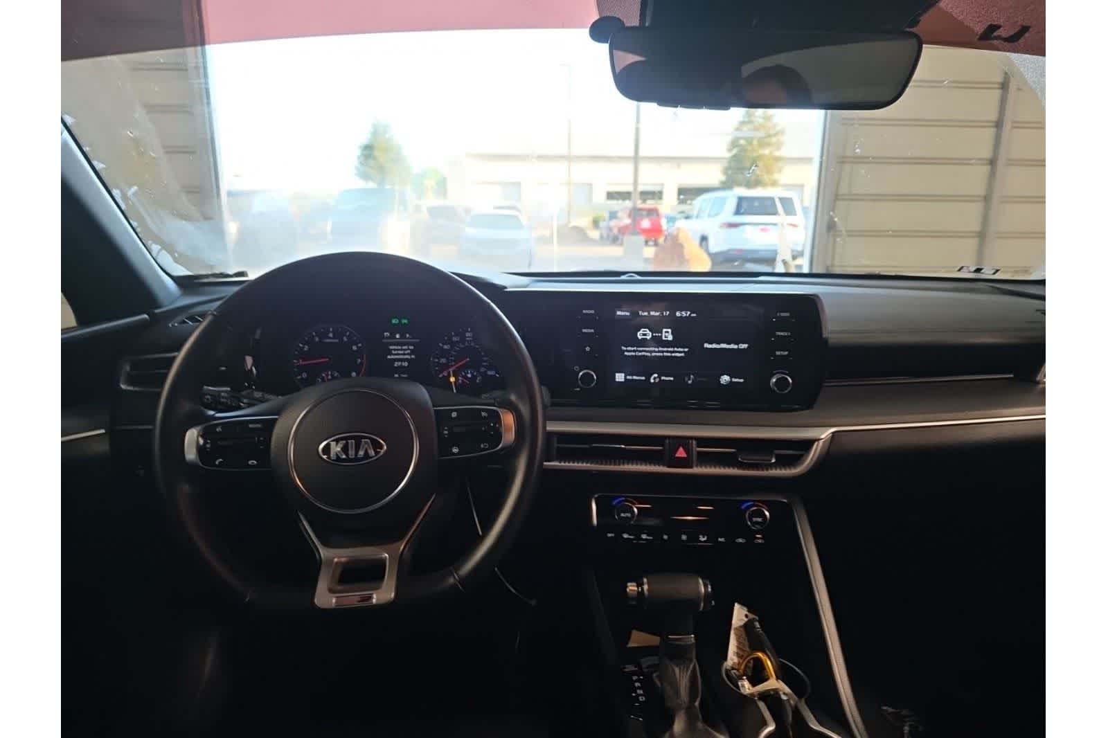 Thumbnail: 2021 Kia K5 - 16