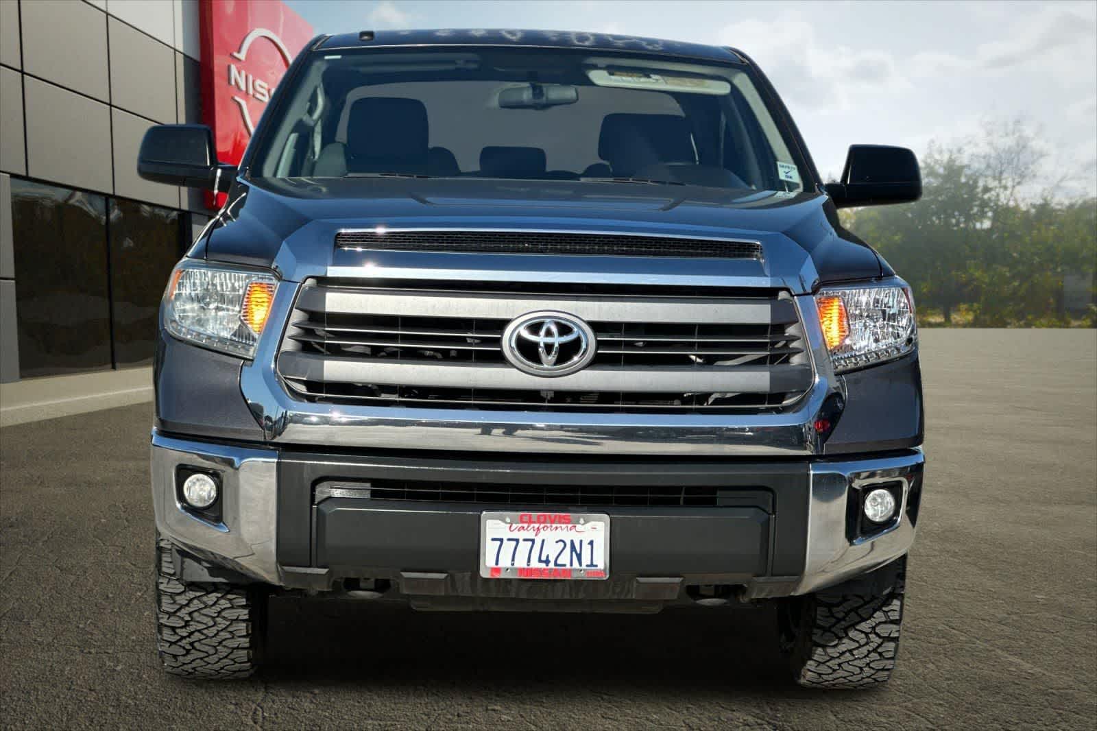 Thumbnail: 2014 Toyota Tundra - 11