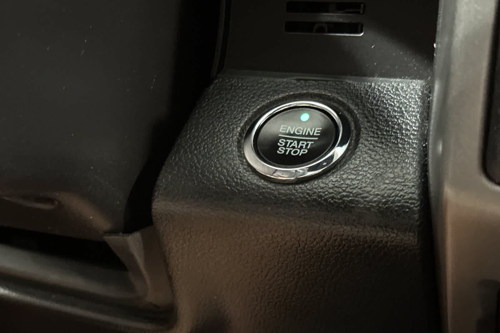 Thumbnail: 2020 Ford Expedition - 26