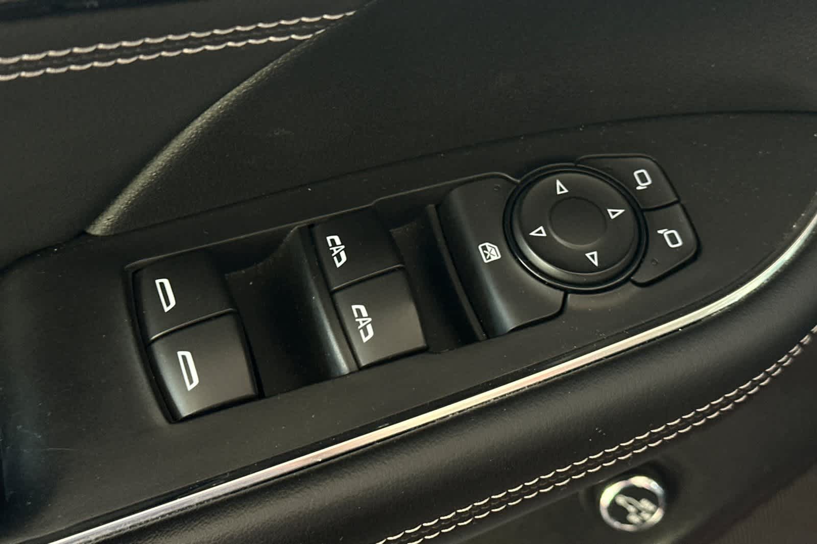 Thumbnail: 2022 Buick Envision - 16