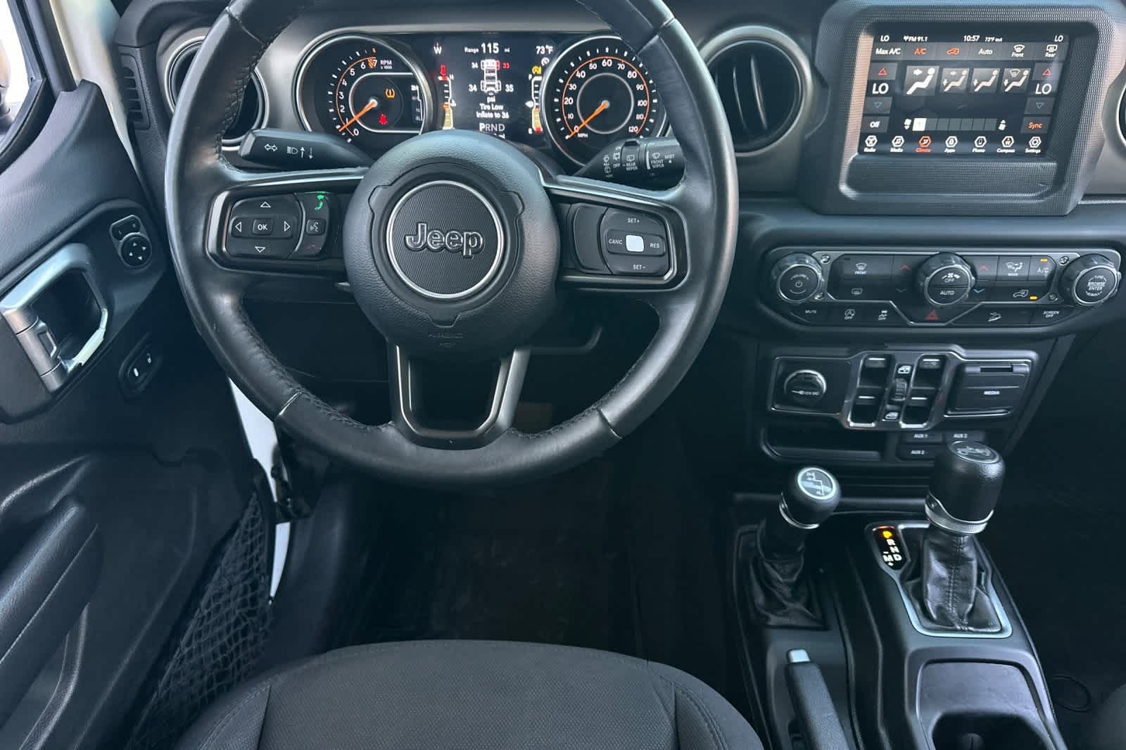 Thumbnail: 2018 Jeep Wrangler - 16