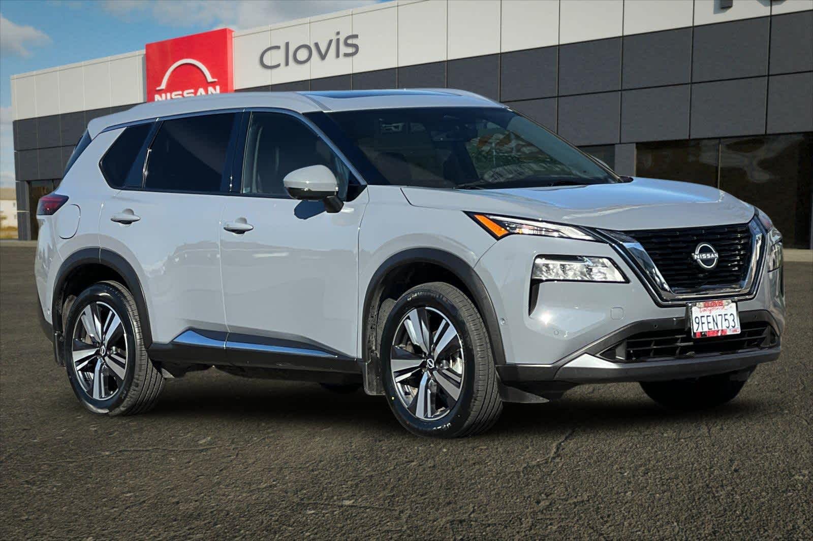 Thumbnail: 2023 Nissan Rogue - 10