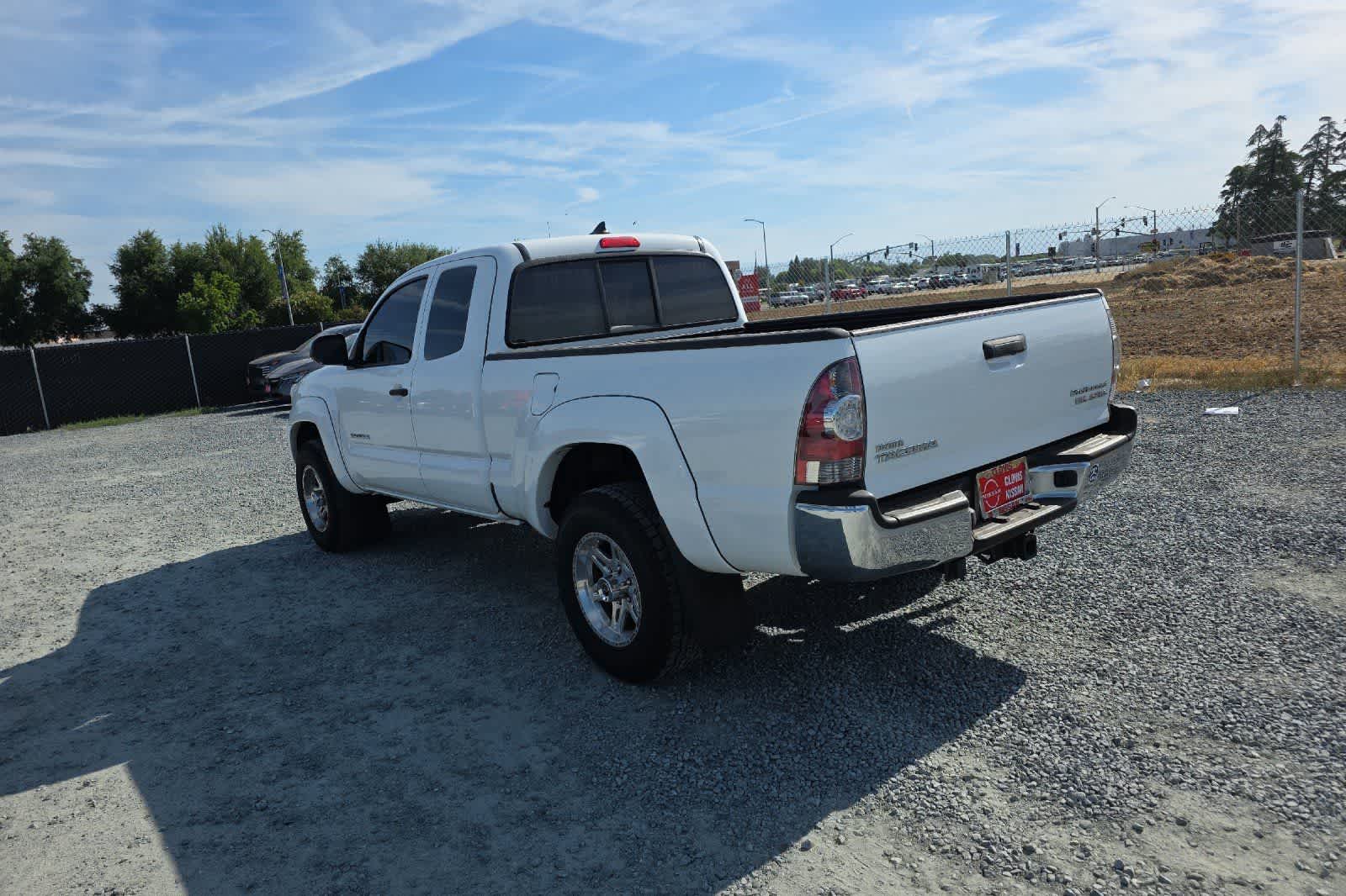 Thumbnail: 2014 Toyota Tacoma - 7