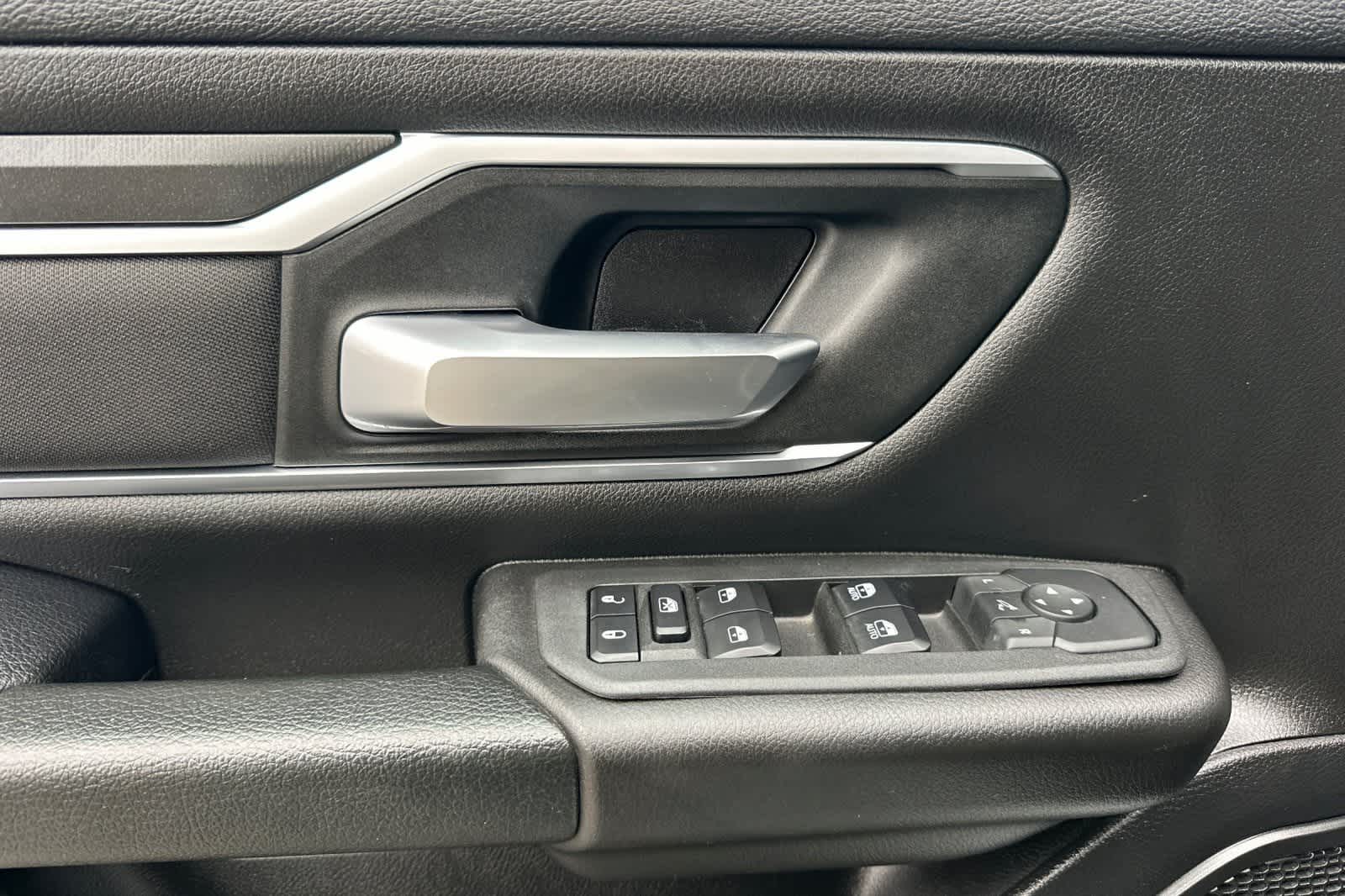 Thumbnail: 2025 RAM 1500 - 13