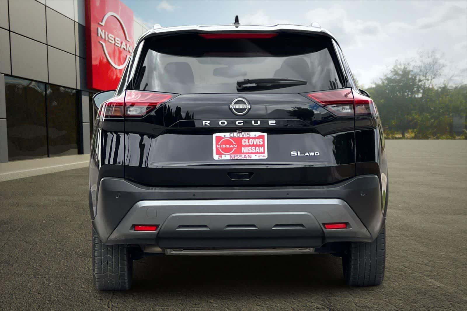 Thumbnail: 2023 Nissan Rogue - 7