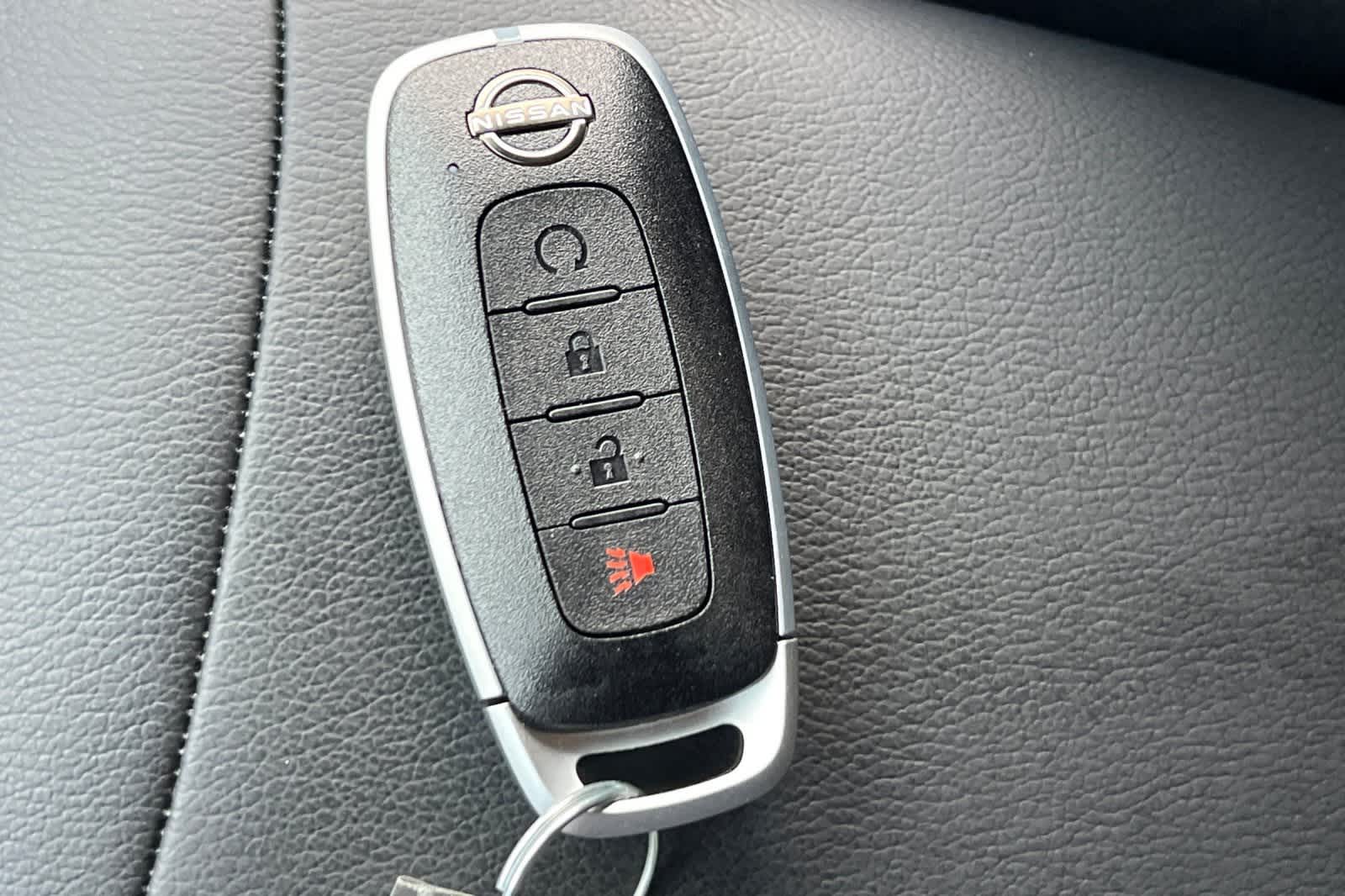 Thumbnail: 2026 Nissan Kicks - 24