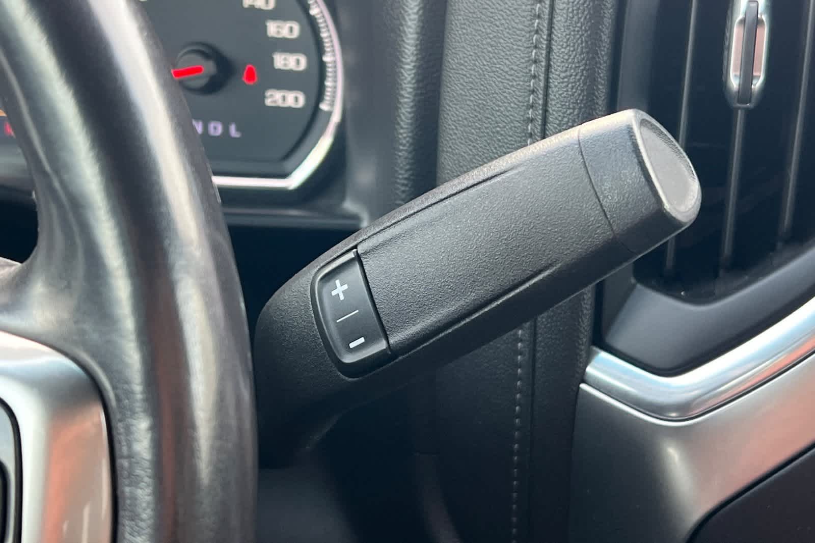 Thumbnail: 2019 Chevrolet Silverado 1500 - 23