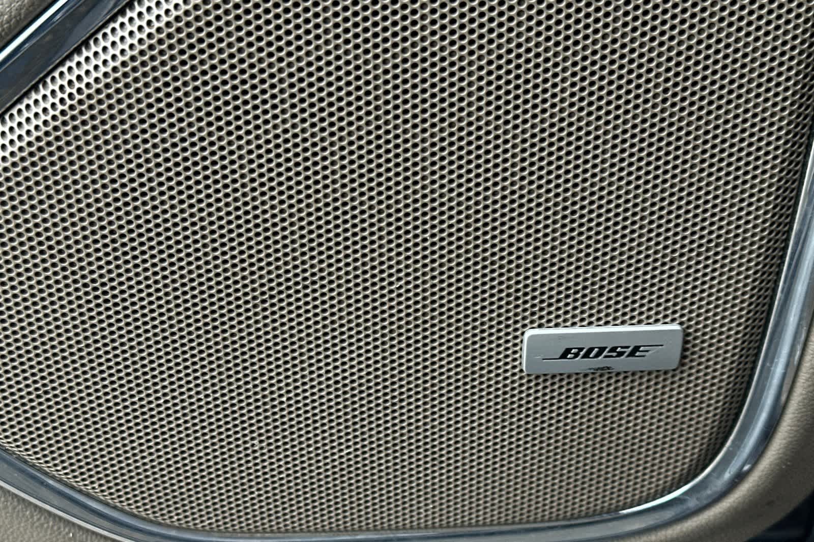 Thumbnail: 2016 Chevrolet Suburban - 23