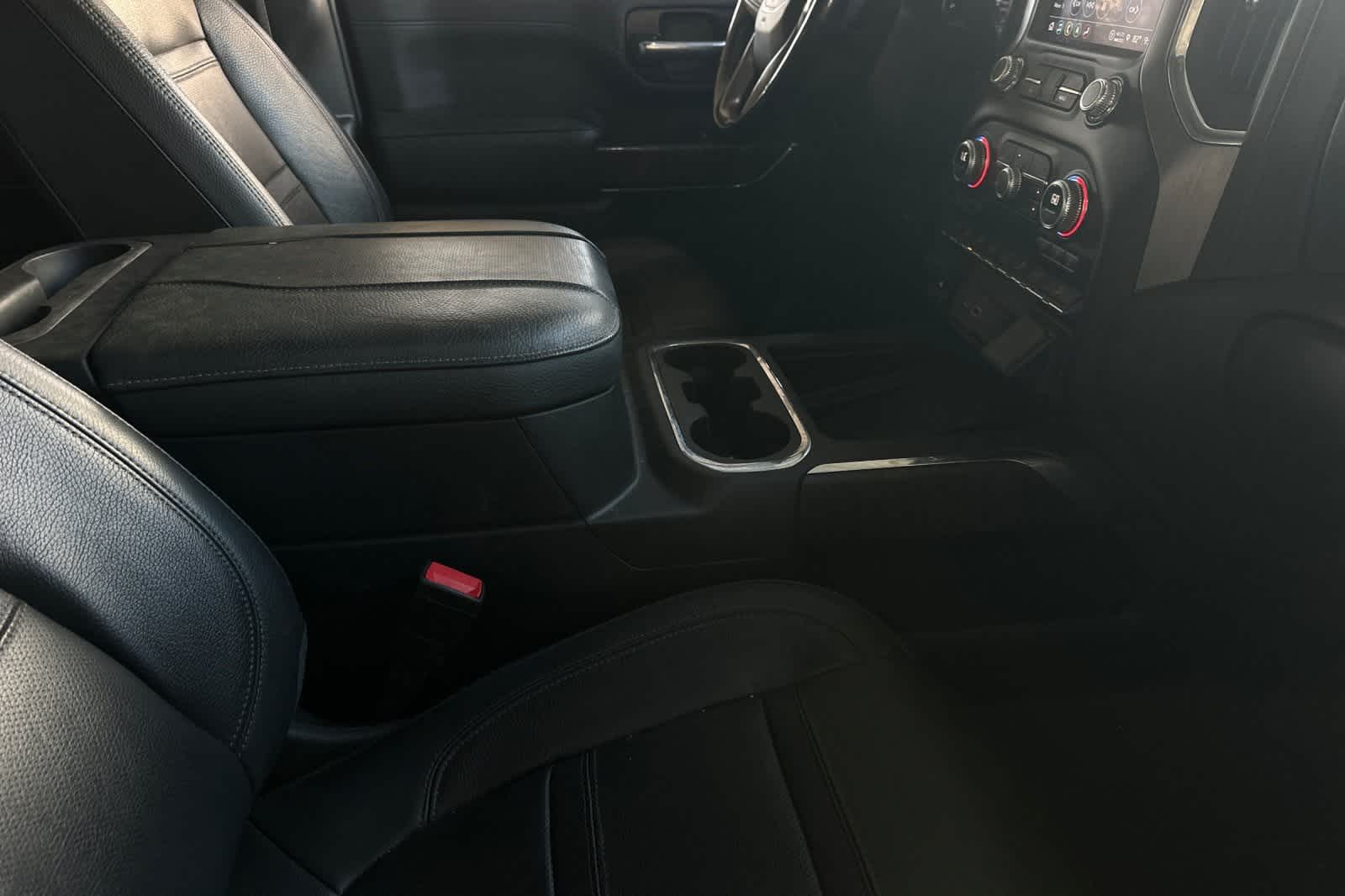 Thumbnail: 2023 GMC Sierra 2500 - 19