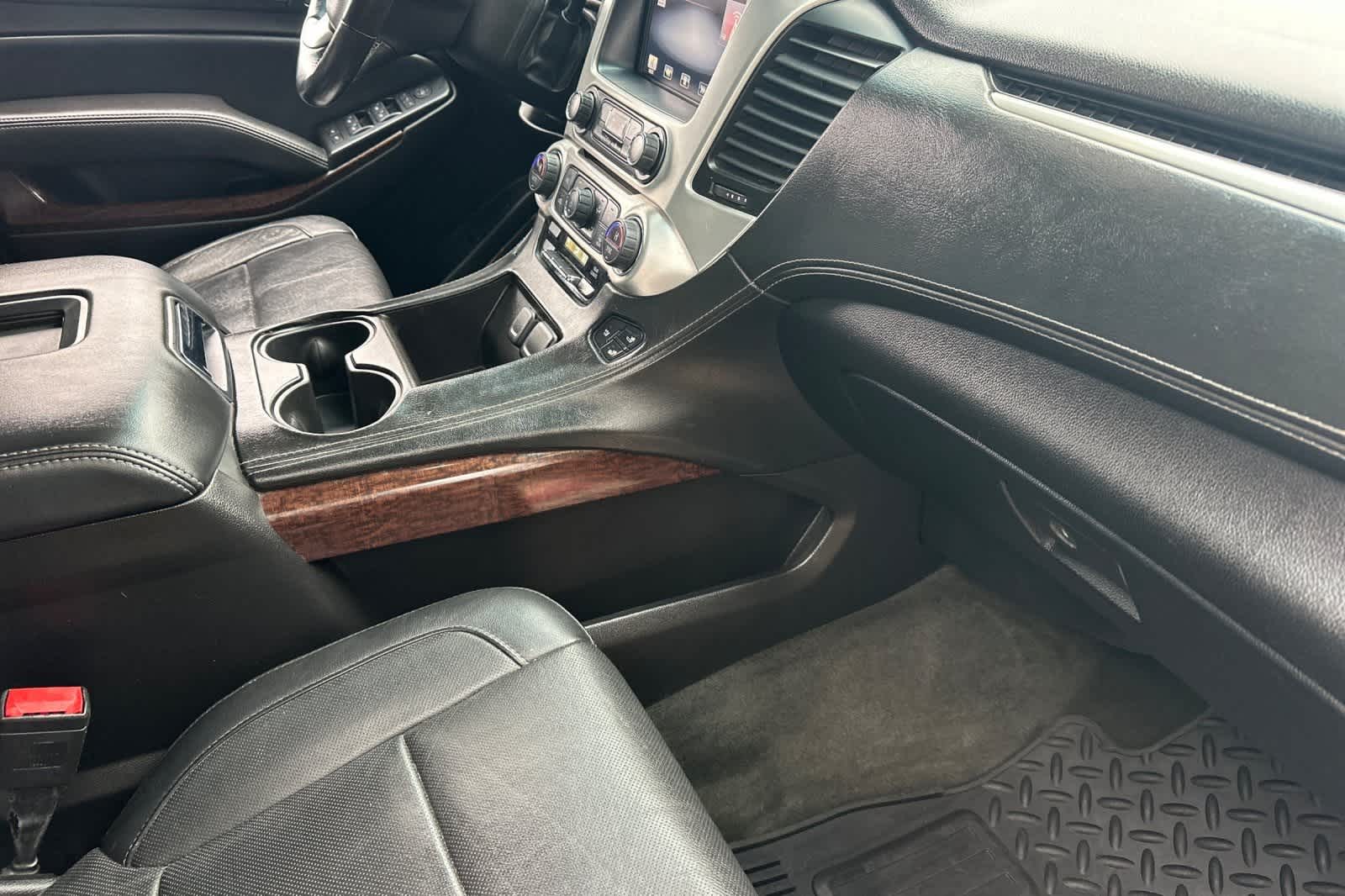 Thumbnail: 2015 GMC Yukon - 20